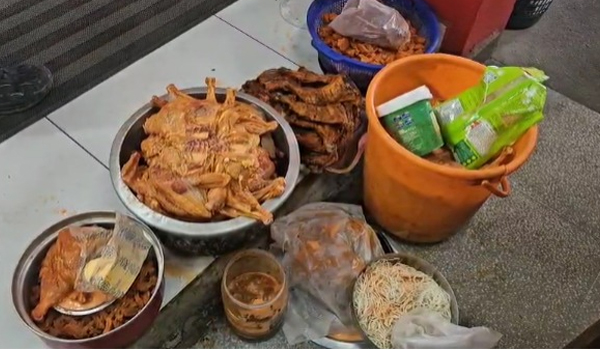 പുല്‍പ്പള്ളിയില്‍ പഴകിയ ഭക്ഷണവസ്തുക്കള്‍ പിടികൂടി