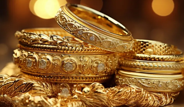 സ്വര്‍ണവില റെക്കോര്‍ഡ് കുതിപ്പില്‍