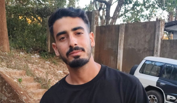 തോല്‍പ്പെട്ടിയില്‍ ചരസുമായി  ഇസ്രായേല്‍ സ്വദേശി പിടിയില്‍