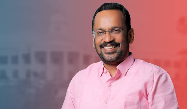 സ്മാര്‍ട്ട് റവന്യു ഓഫീസുകള്‍ വഴി അത്യാധുനികവും സുതാര്യവുമായ സേവനങ്ങള്‍ ഉറപ്പാക്കുന്നു: മന്ത്രി കെ. രാജന്‍