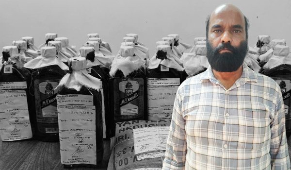 വില്‍പ്പനക്കായി സൂക്ഷിച്ച 15 ലിറ്റര്‍ വിദേശമദ്യവുമായി  മധ്യവയസ്‌കന്‍ അറസ്റ്റില്‍